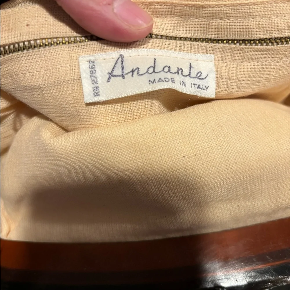 ANDANTE Vintage Cream Crochet Canvas Clutch